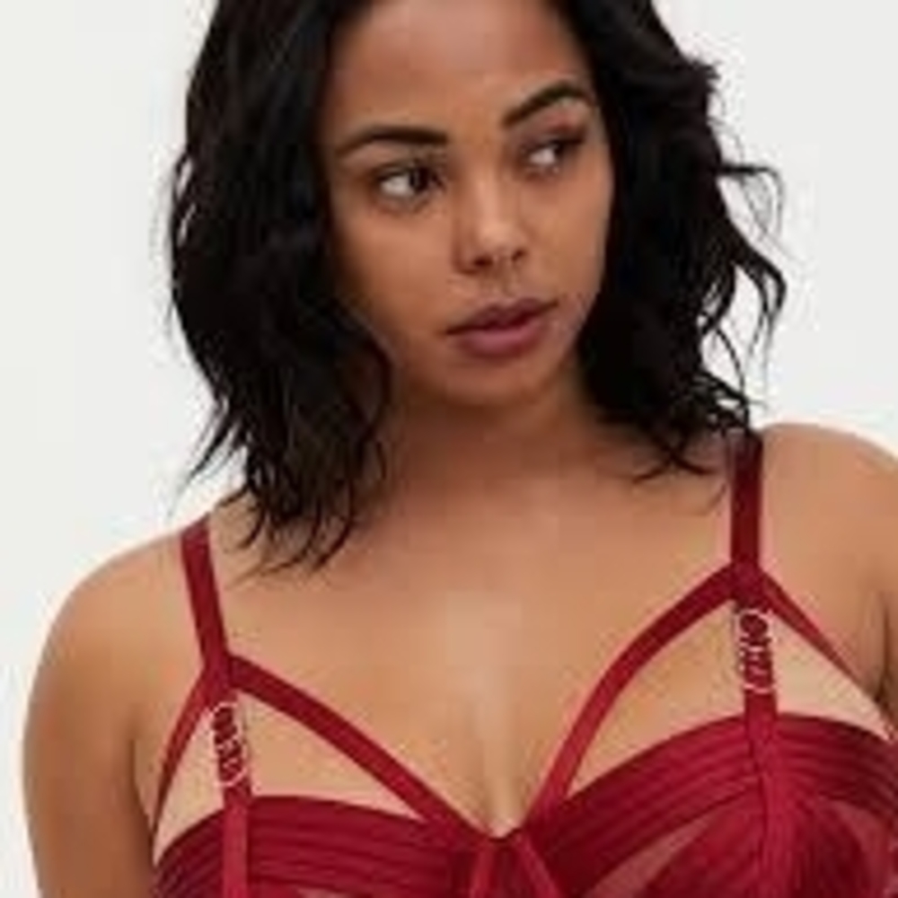 Torrid Sexy Cage Candy Apple Red Size 2 New With Tags